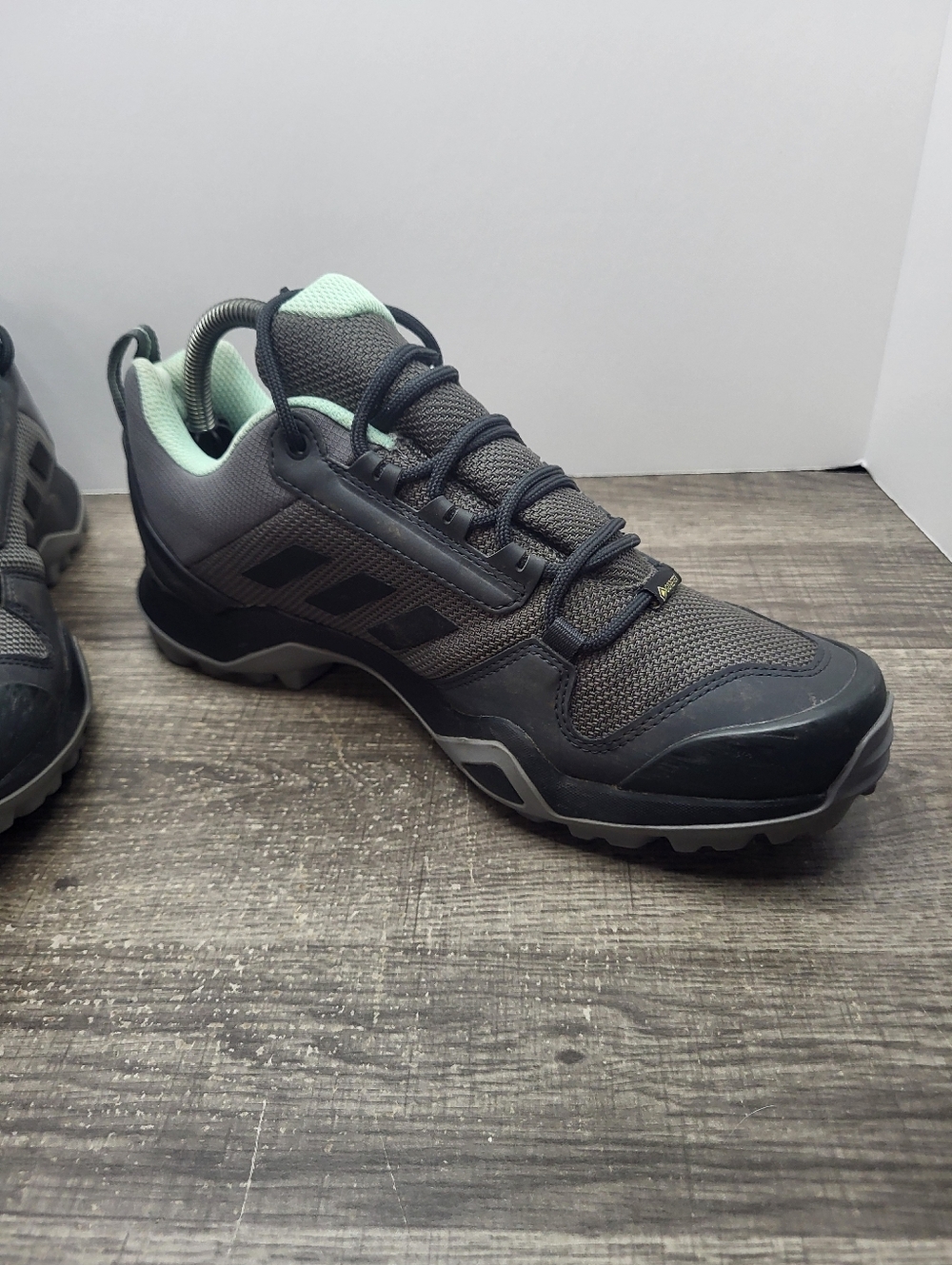 Adidas Terrex AX3 GTX Hiking Sneakers Grey (BC0573)  Women's Size 9.5 - Picture 3 of 10